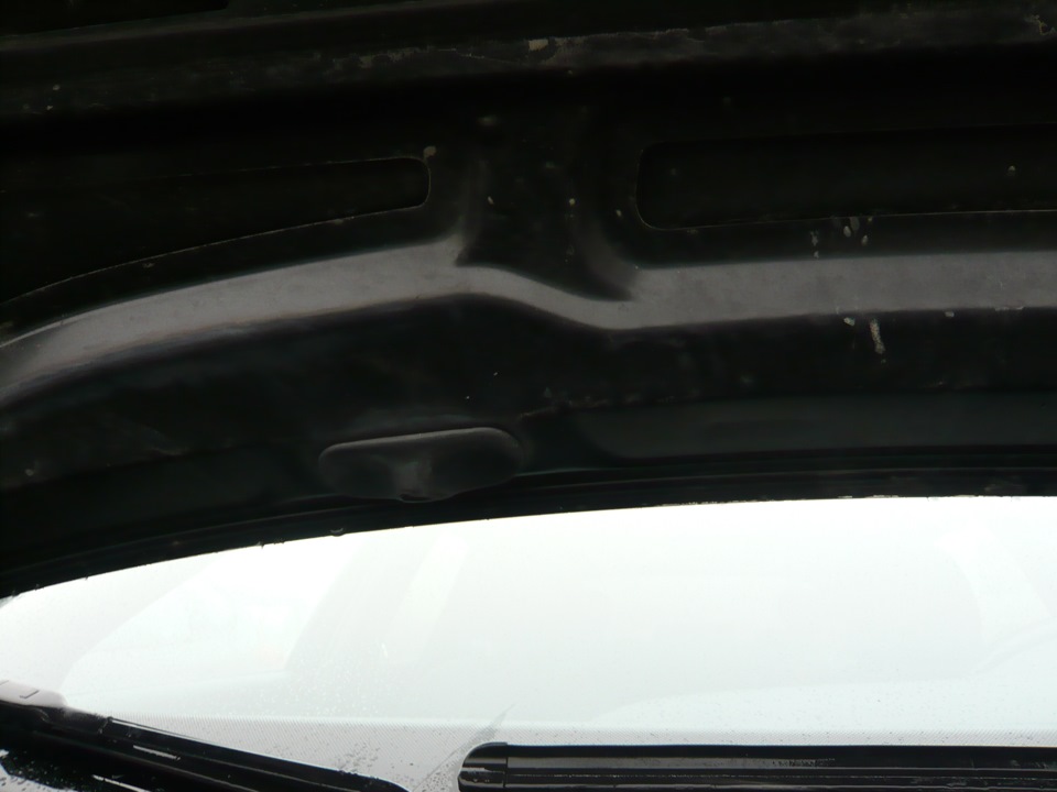 Открываем капот — Audi A4 Avant (B8)