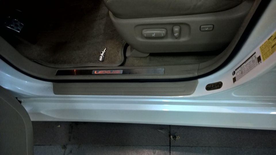 Фото в бортжурнале Lexus RX 400h (2G)