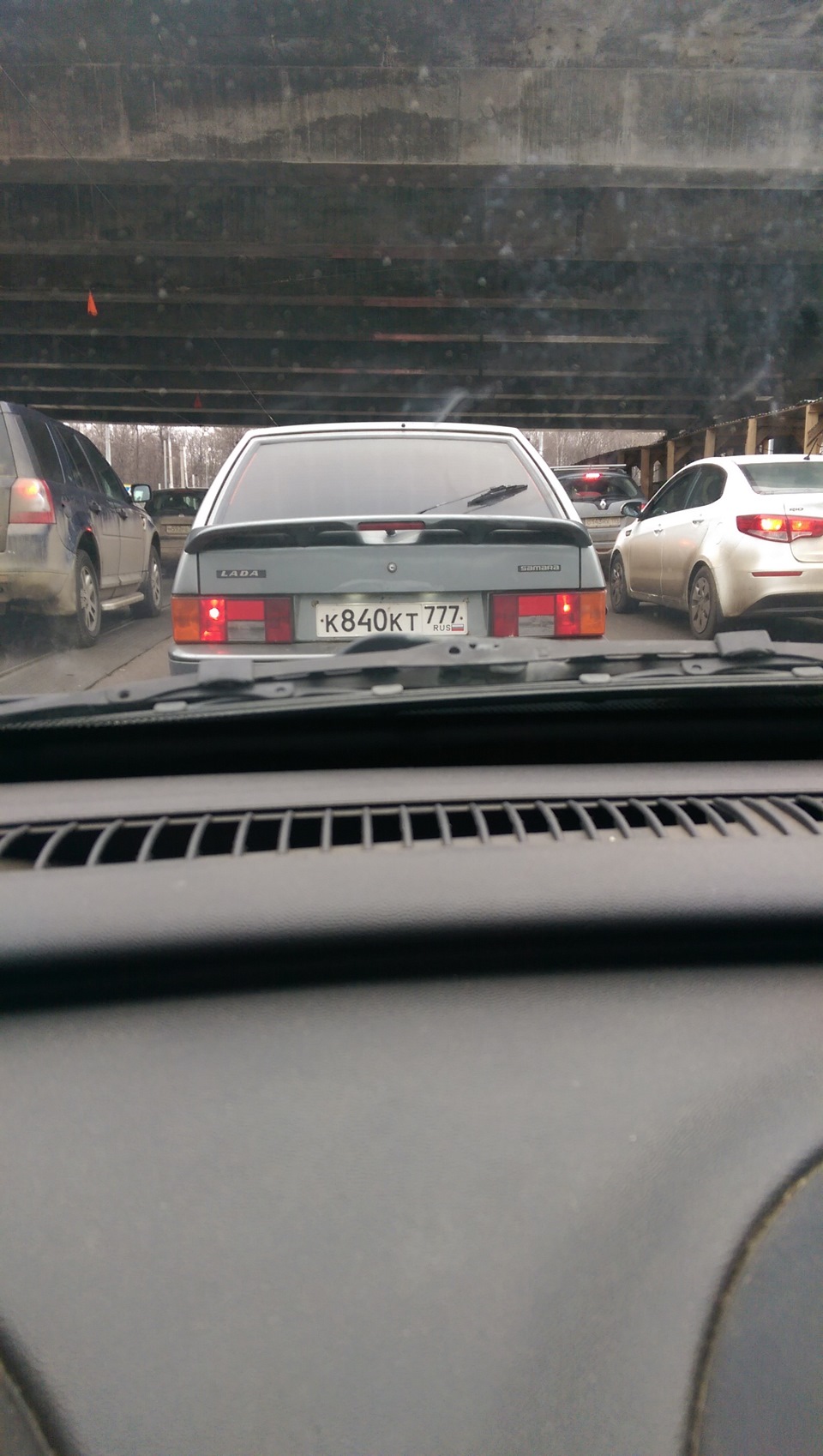 Она уезжает с новым владельцом( — Lada 2114