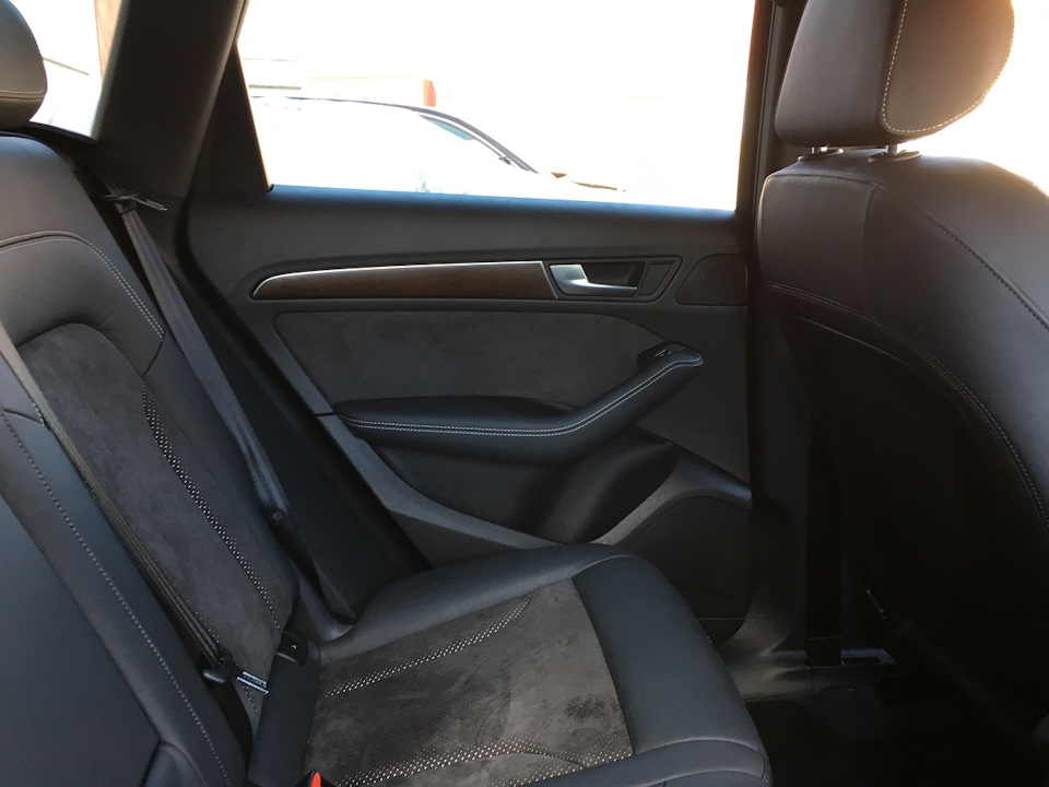 Фото в бортжурнале Audi Q5 (1G)