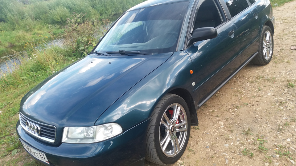 Audi A4 Avdot'ya