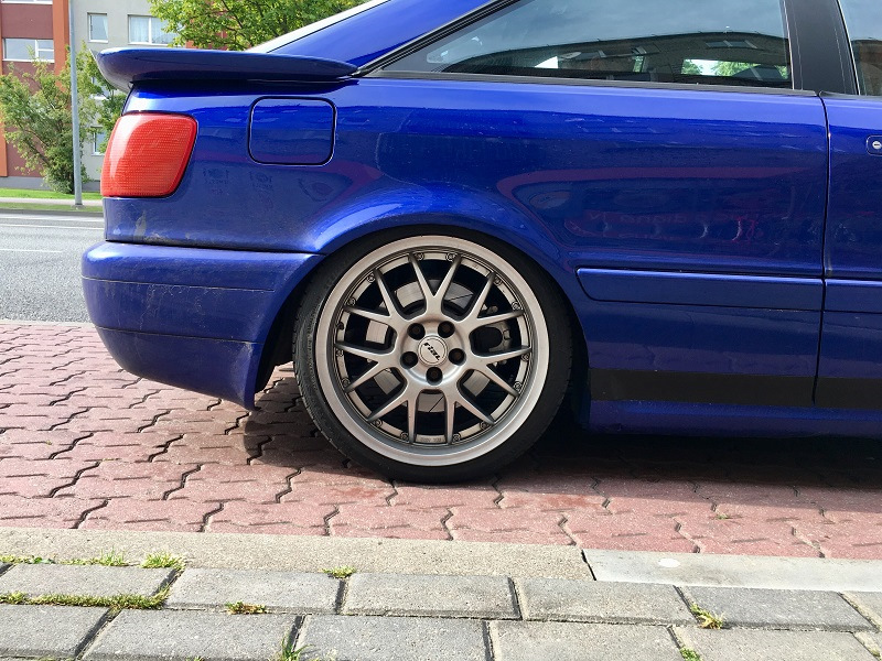 Фото в бортжурнале Audi Coupe (89/8B)