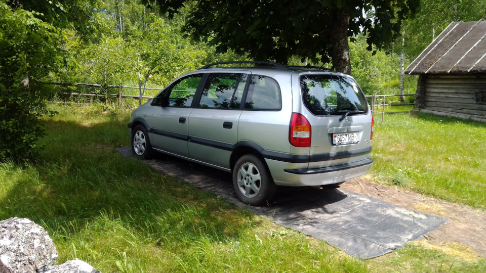 Opel Zafira Y20DTH