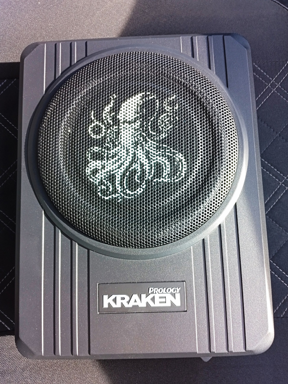 Prology KRAKEN BASS BOX-8 — Lada Калина Универсал (1G)