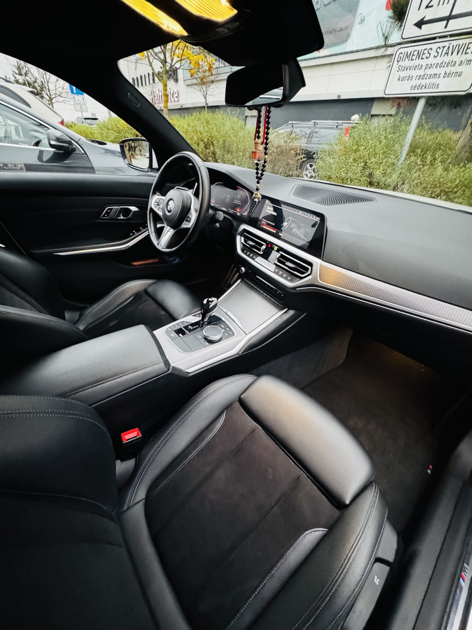 Photo from the logbook BMW 3 series Touring (G21)