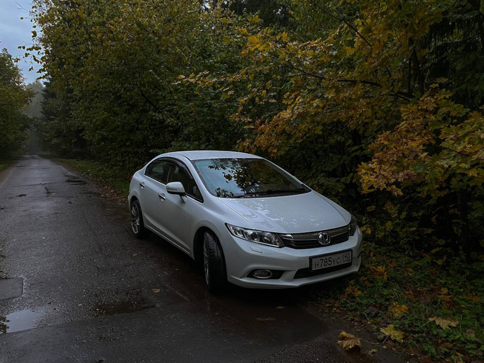 Фото в бортжурнале Honda Civic 4D (9G)