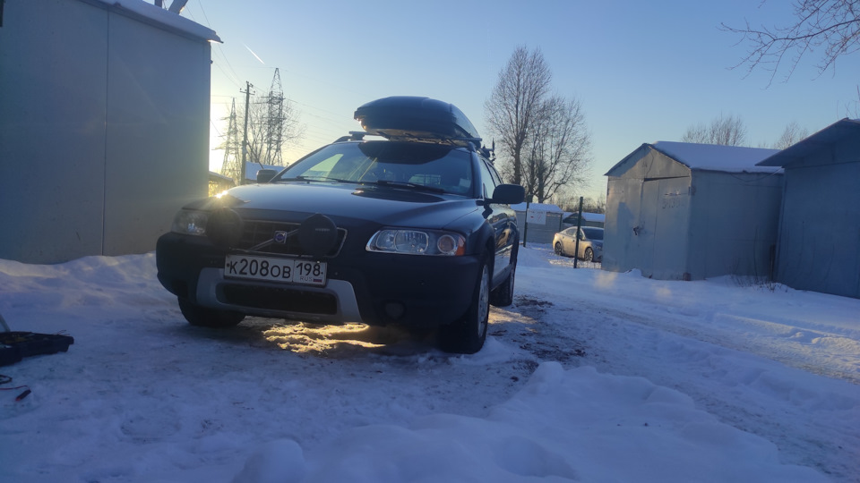 с колпаками. — Volvo XC70 II