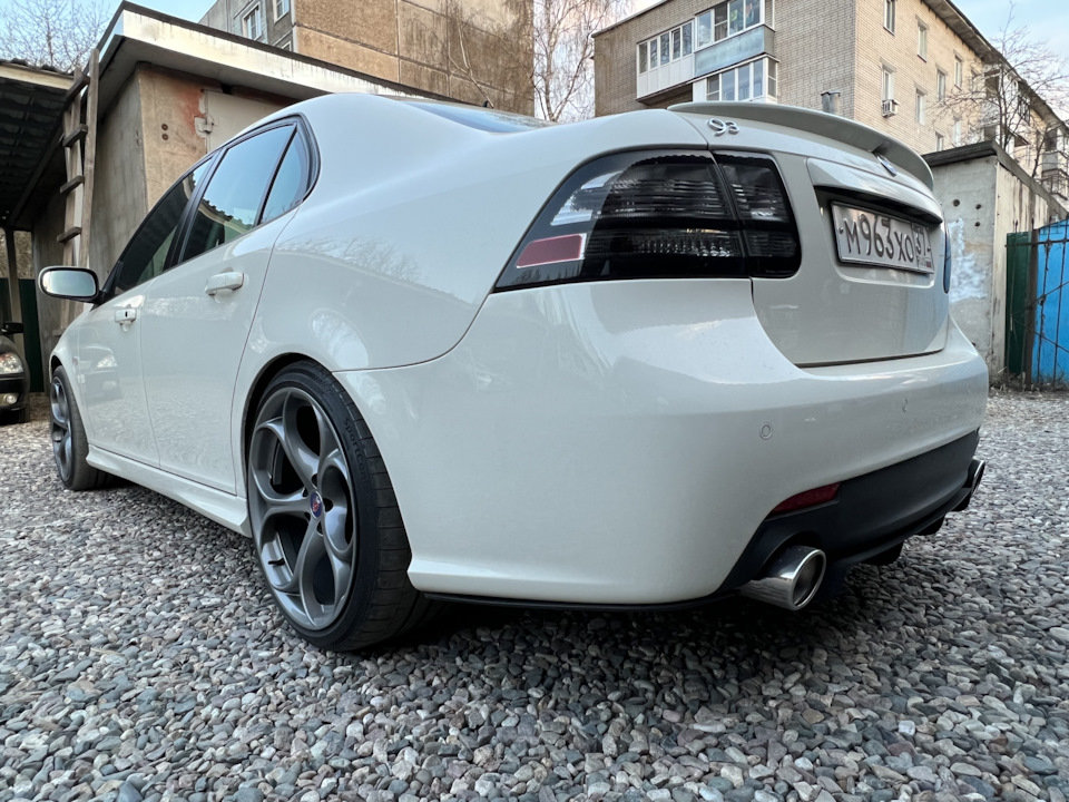 Вид на авто. — Saab 9-3 (2G)