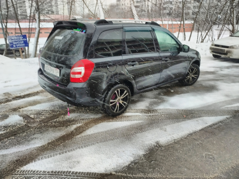 Фото в бортжурнале Lada Калина Универсал (2G)