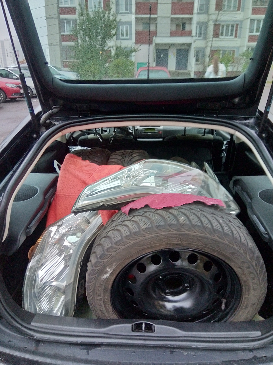 Фото в бортжурнале Citroen C4 (1G)