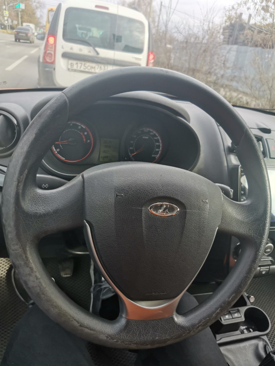 Фото в бортжурнале Lada Калина Универсал (2G)