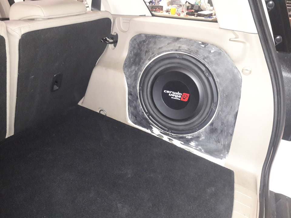 Фото в бортжурнале Land Rover Freelander 2 (L359)