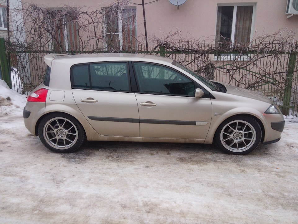 Фото в бортжурнале Renault Megane II