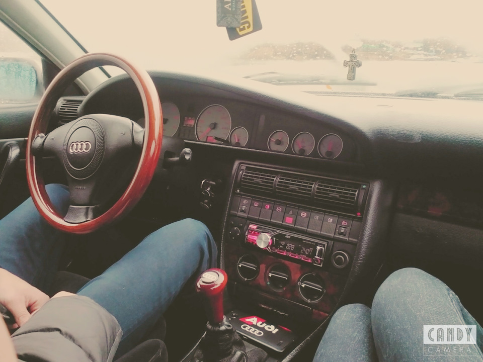 Фото в бортжурнале Audi 100 (C4)