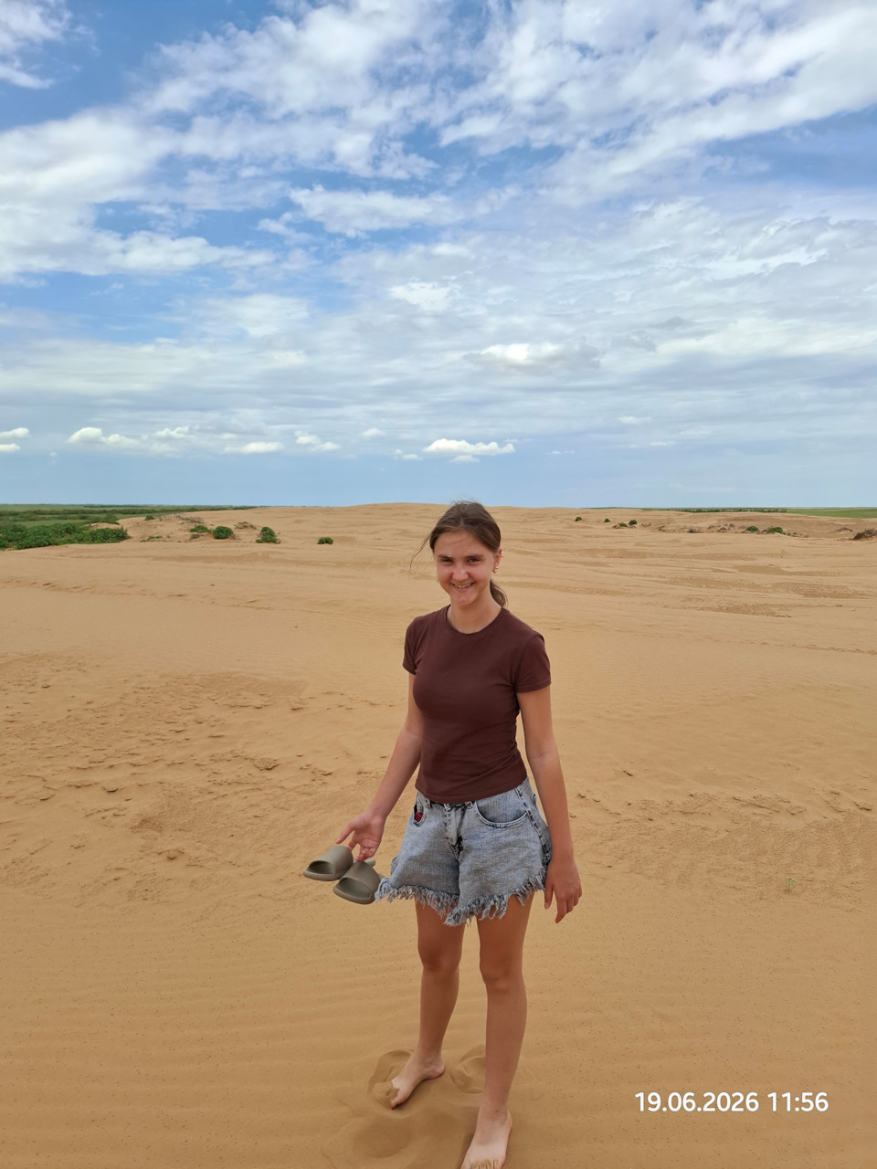 Пустыня посреди степи. — Lada Niva Travel