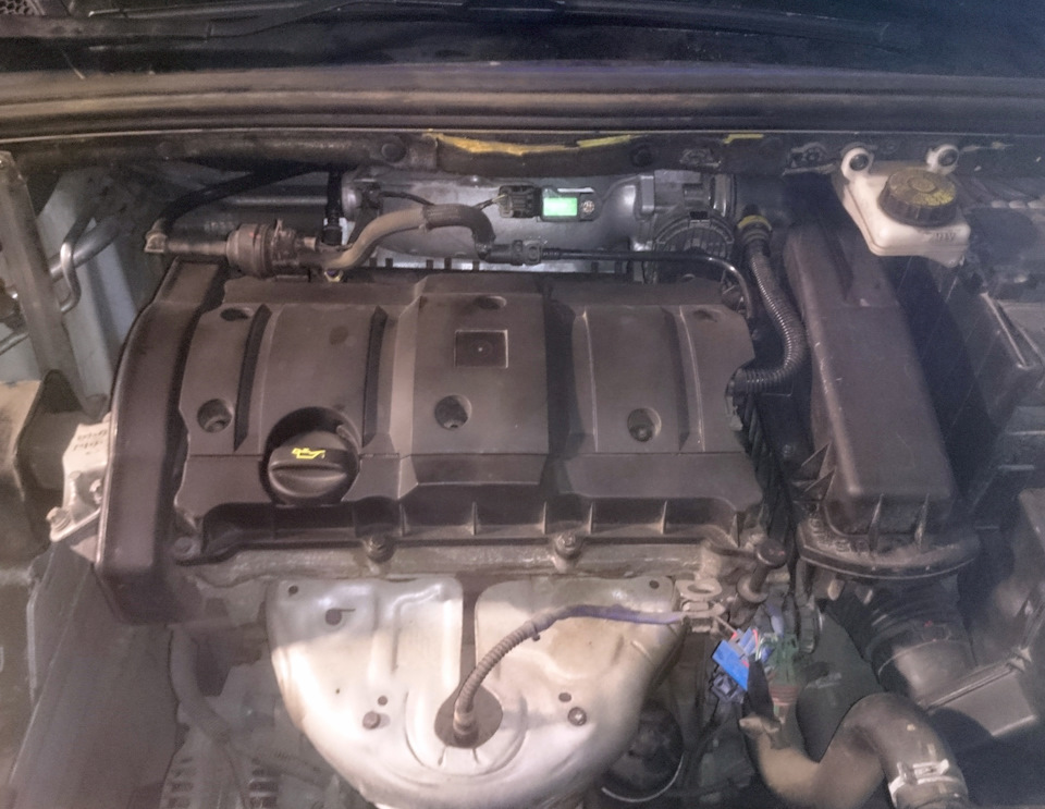 Фото в бортжурнале Citroen C4 (2G)