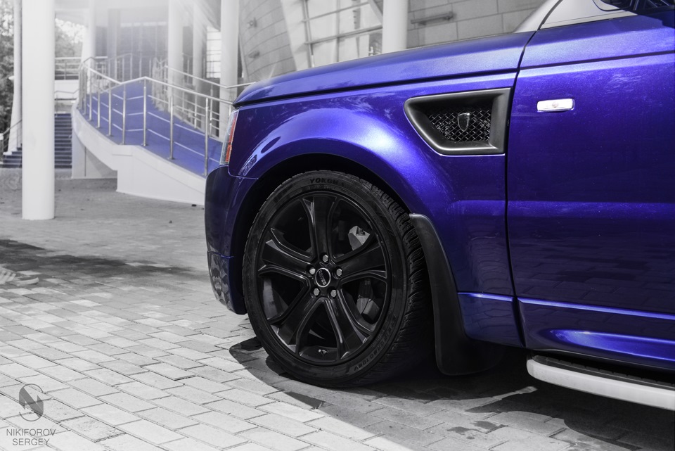 4 — Land Rover Range Rover Sport (1G)