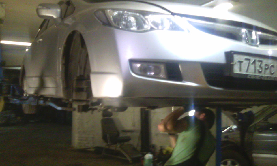 1800 за работу потратил — Honda Civic 4D (8G)