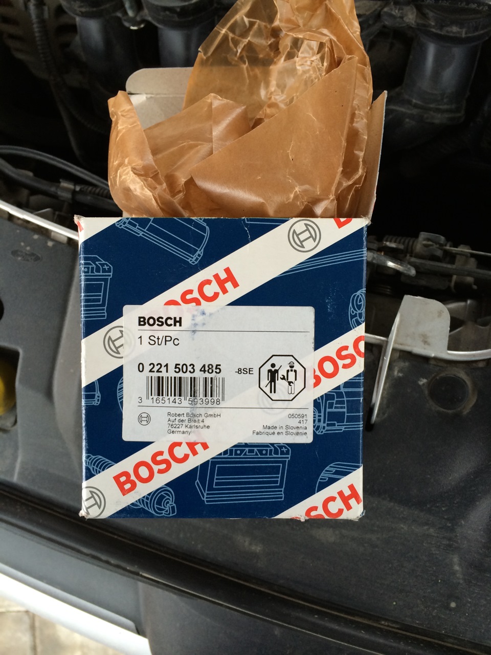Катушка с номером — Ford Focus Hatchback III. Запчасти на фото: 0221503485, 593998