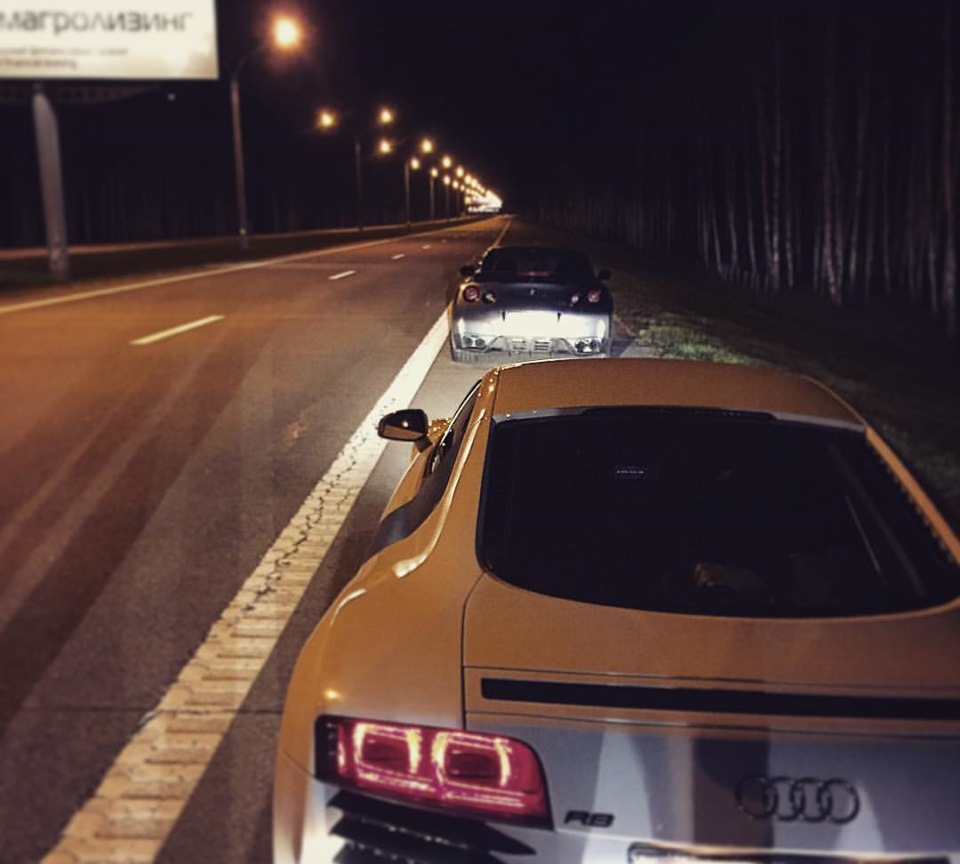 Фото в бортжурнале Audi R8 (1G)