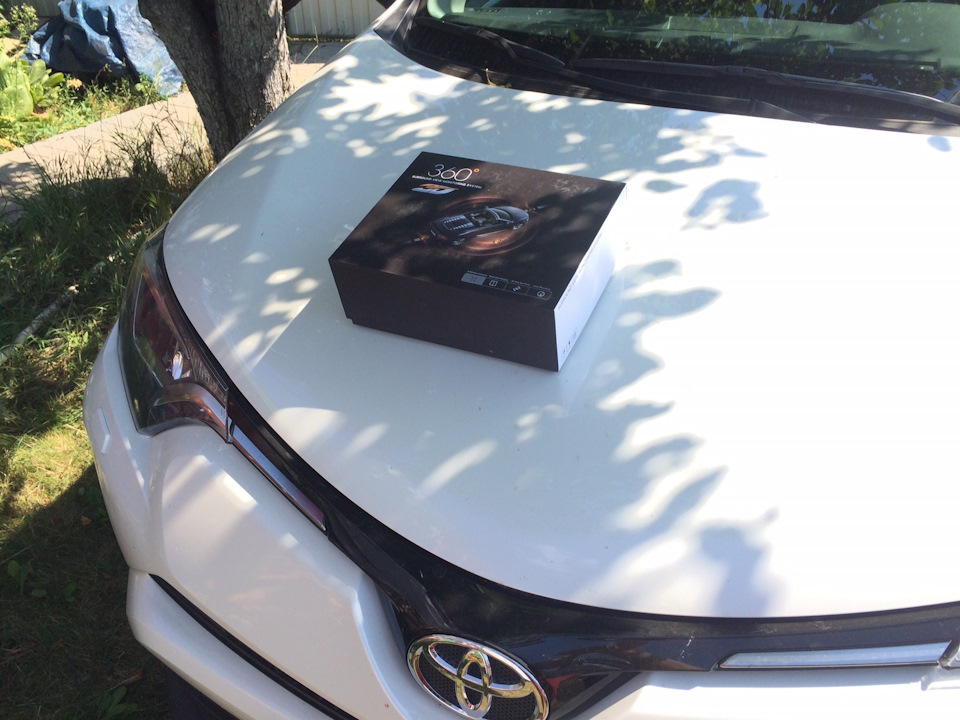 Хорошая упаковка, такую приятно открывать — Toyota RAV4 (IV)