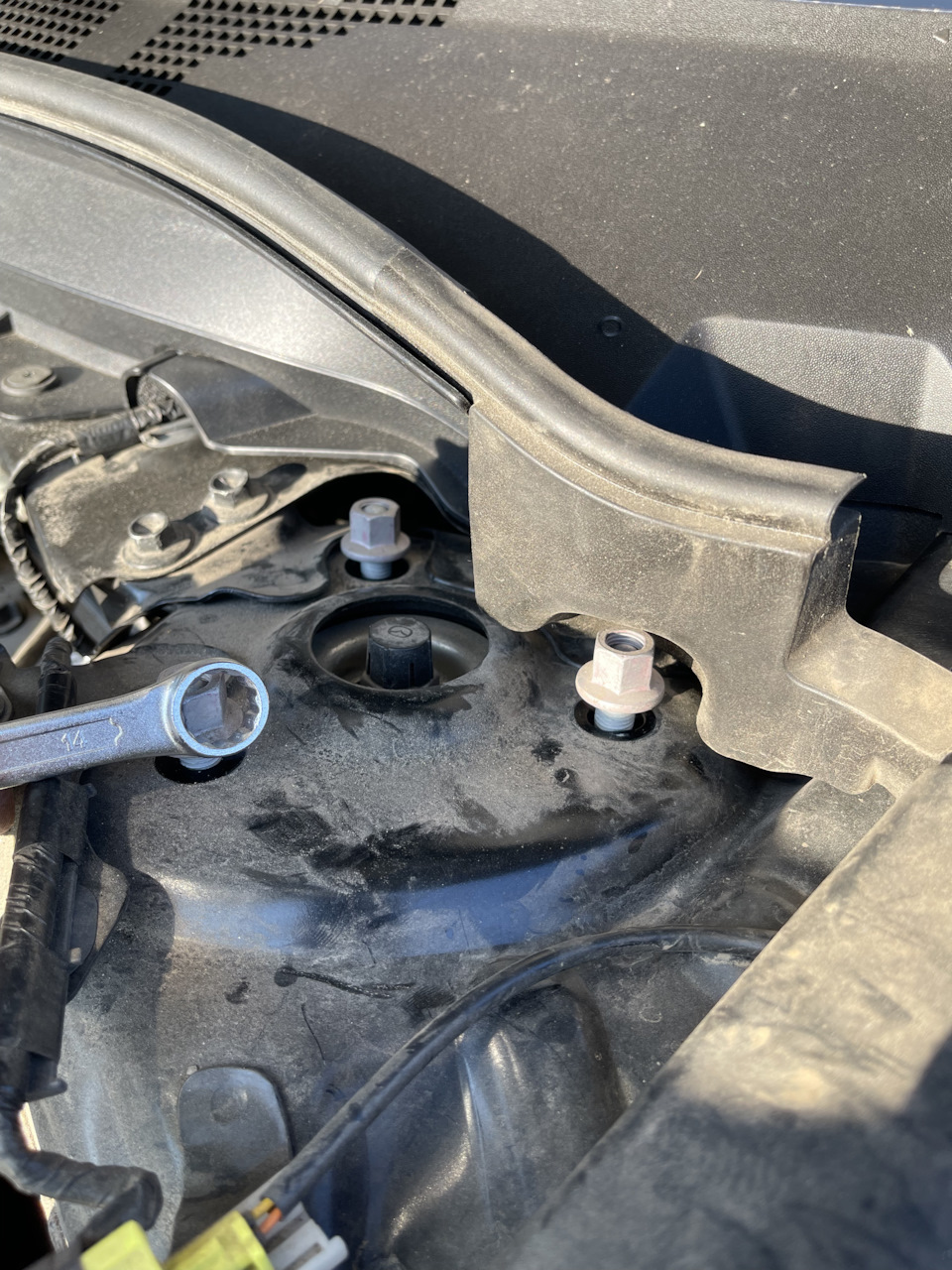 まー ページ2点おまとめ Распорки на Mazda CX-8 — Mazda CX-8 дизель, 2,2 л, 2018 года