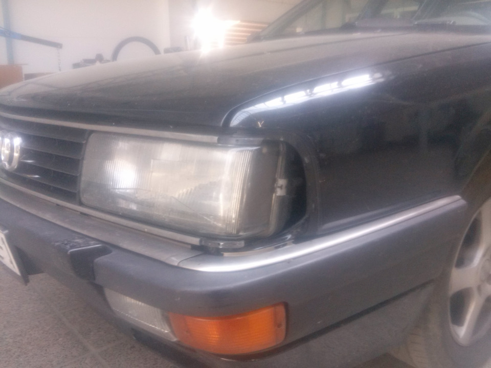Фото в бортжурнале Audi 200 (C3)