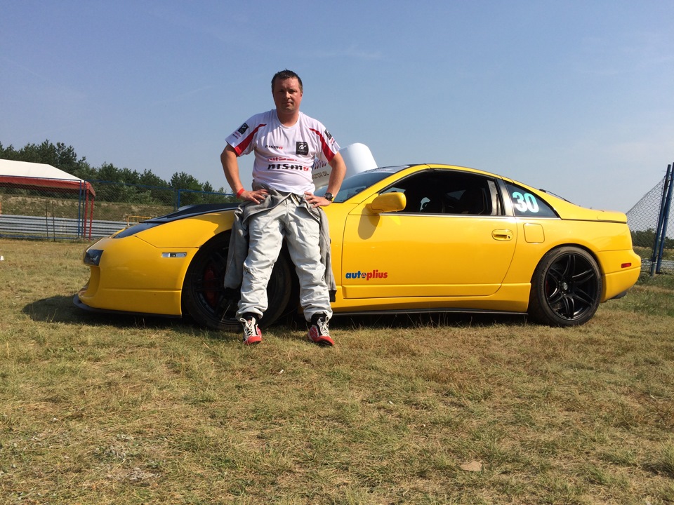 очень жарко — Nissan 300ZX (Z32)