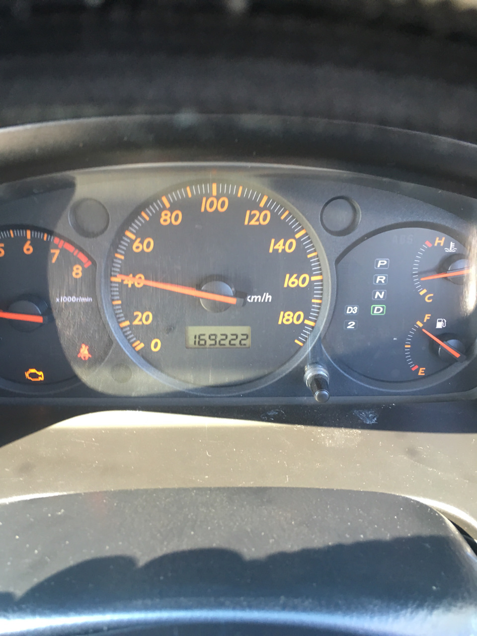 На этом пробеге переобул Хондэ. — Honda Stream (RN1-5). Запчасти на фото: 159222