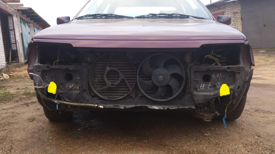 Места где резал. — Peugeot 405