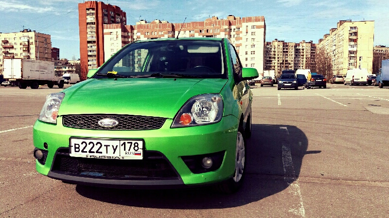 Фото в бортжурнале Ford Fiesta (Mk V)