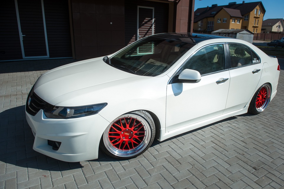 Фото в бортжурнале Acura TSX (2G)