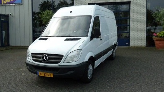 Mercedes-Benz Sprinter Беляш311