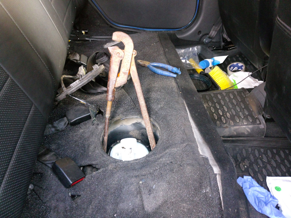 Фото в бортжурнале Renault Logan (1G)