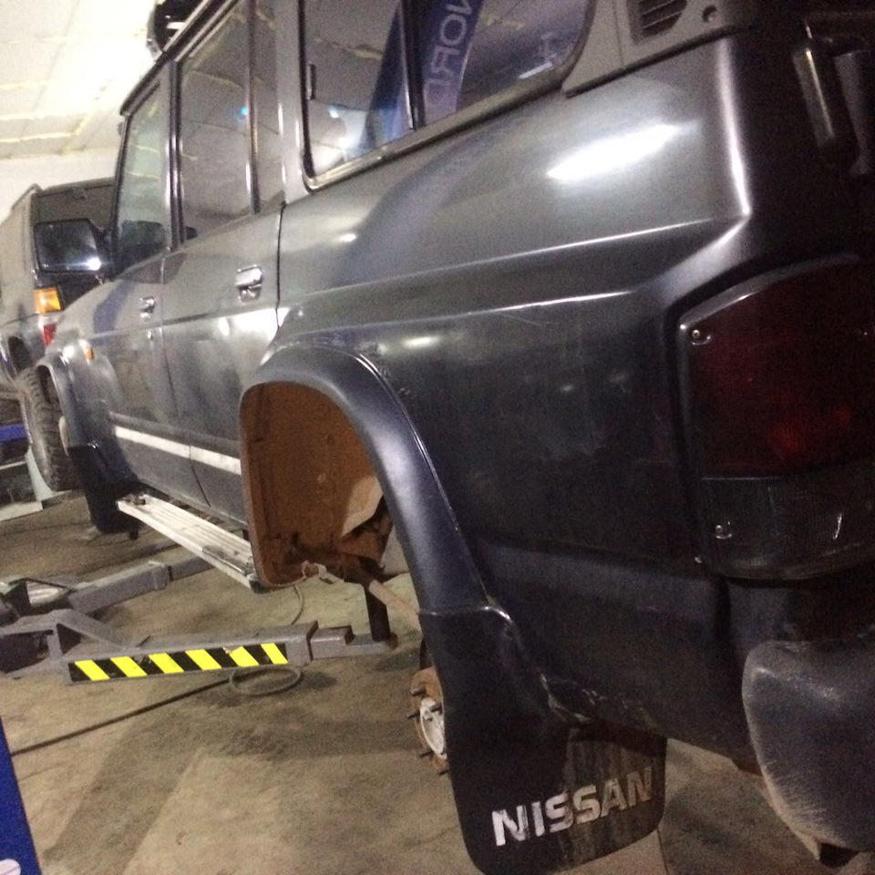Фото в бортжурнале Nissan Patrol (Y60)