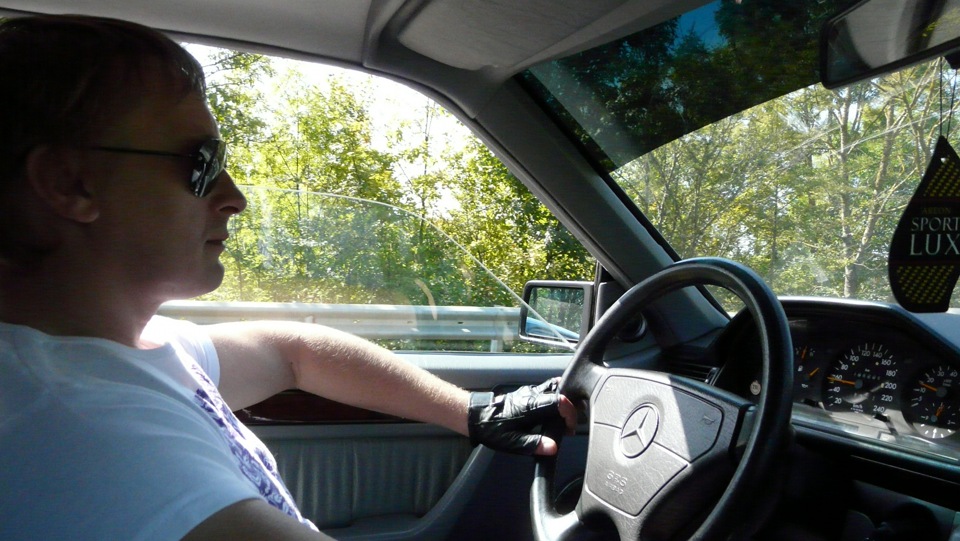 Фото в бортжурнале Mercedes-Benz E-Class Coupe (C124)