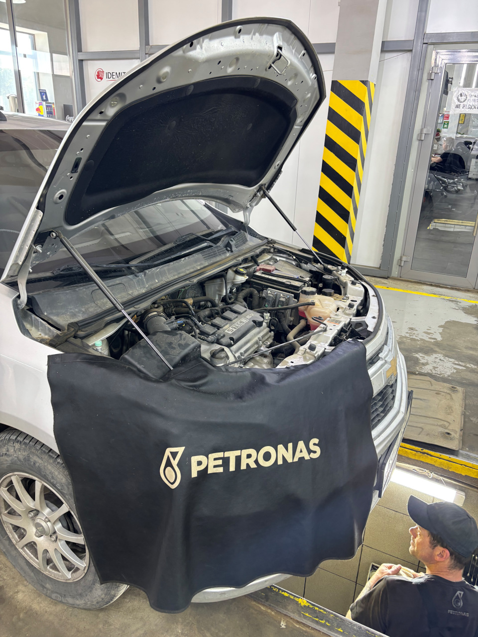 Фото в бортжурнале Chevrolet Cobalt (2G)