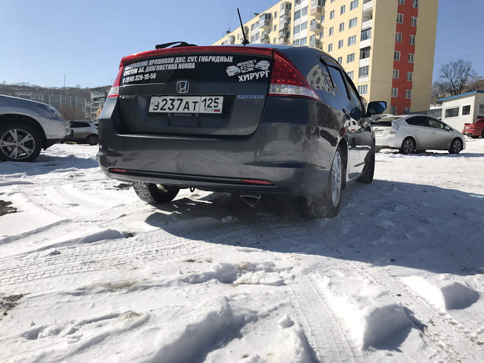 Photo from the logbook Honda Insight (2G). Found on photo: 329195B