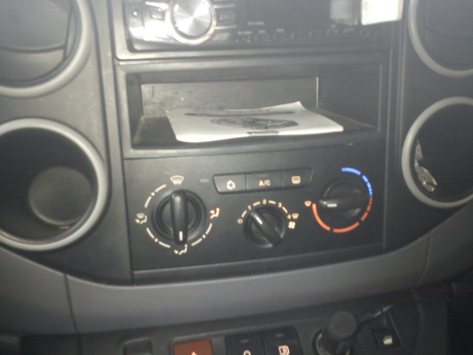 Фото в бортжурнале Citroen Berlingo (2G)