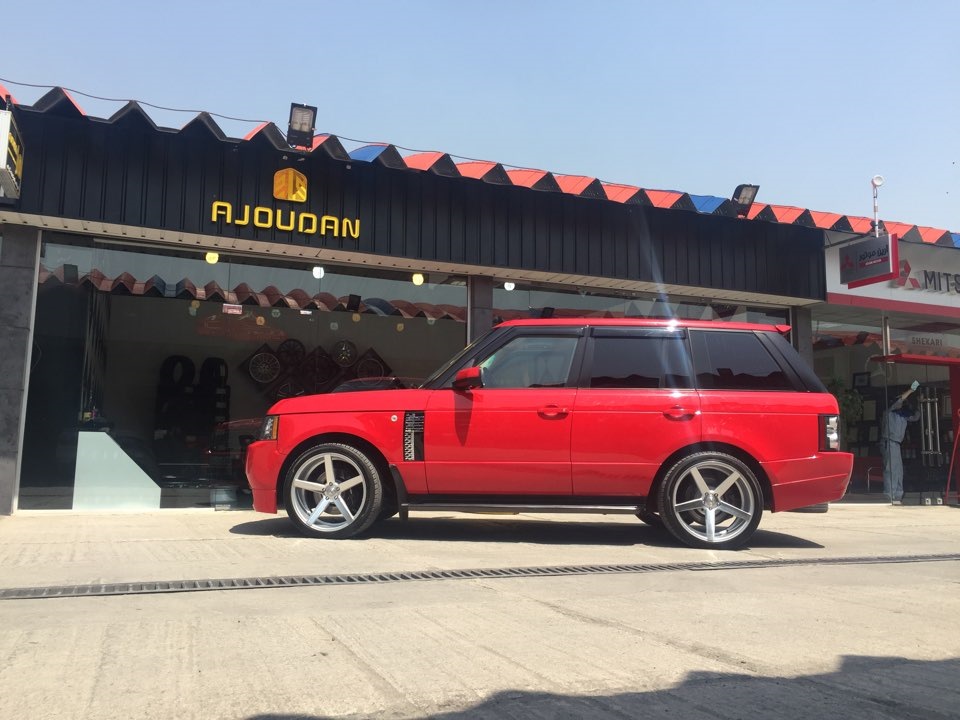 Фото в бортжурнале Land Rover Range Rover (3G)