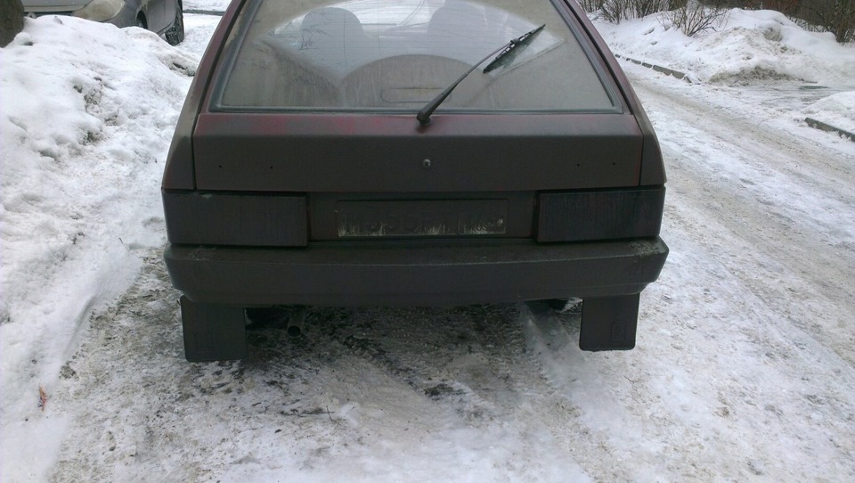На месте! Извините что машина грязная!( — Lada 21093i
