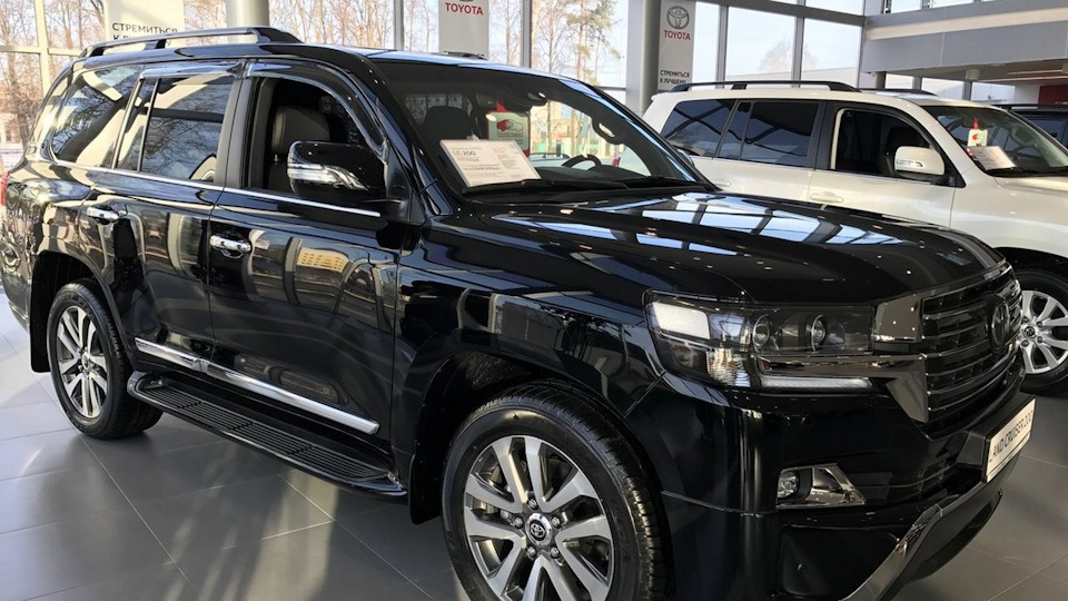 Фото в бортжурнале Toyota Land Cruiser 200