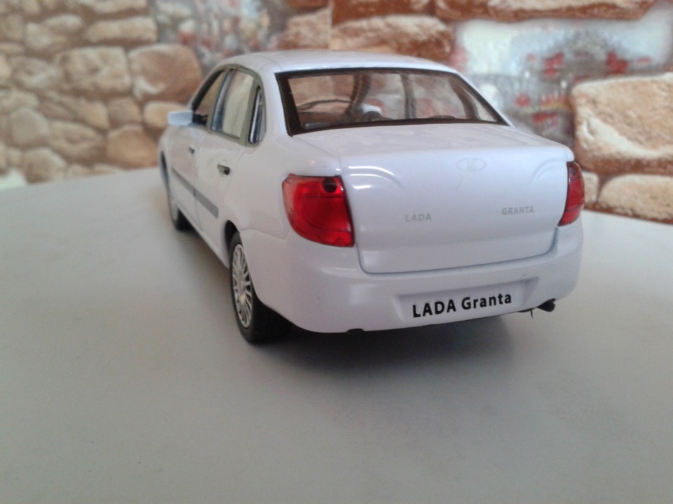 Фото в бортжурнале Lada Granta
