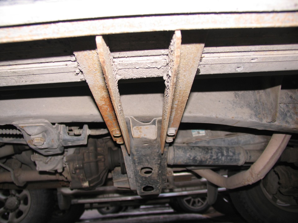 Фото в бортжурнале Toyota Hilux Surf (2G)
