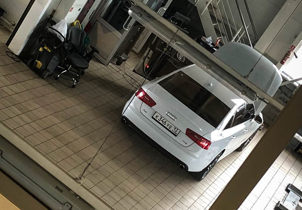 Фото в бортжурнале Audi A6 (C7)