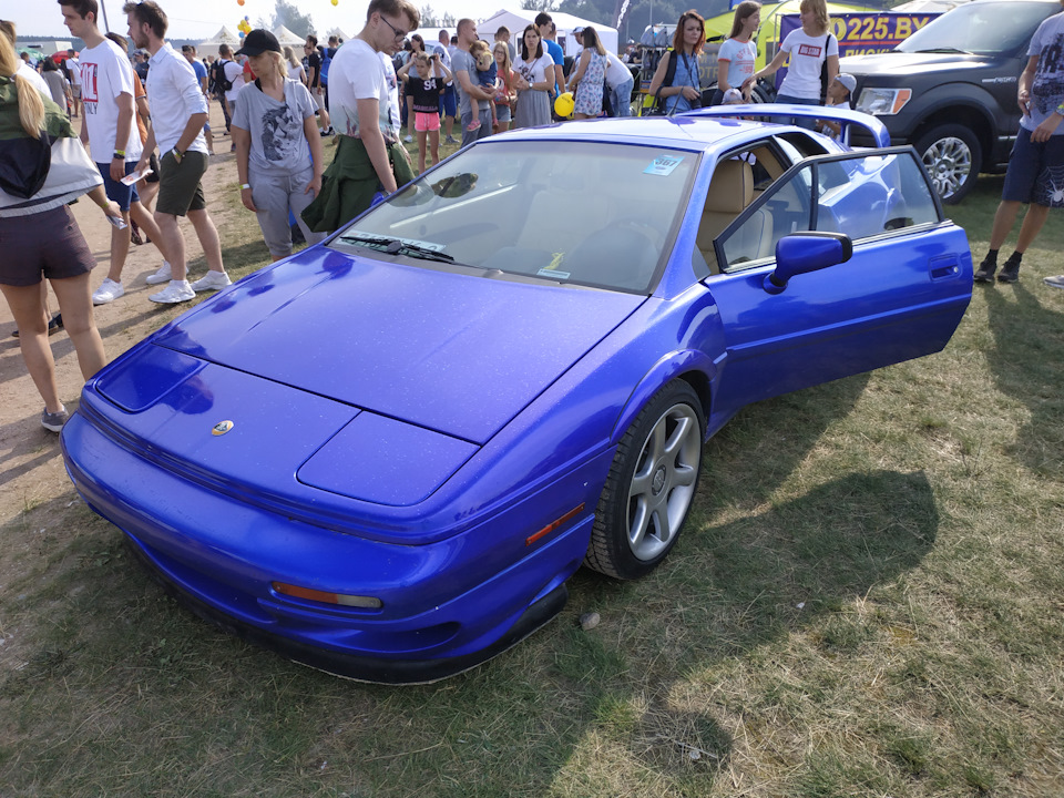 Лотус Эсприт — Nissan Almera II (N16)
