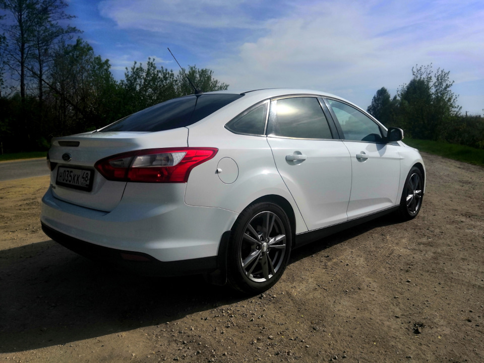 Фото в бортжурнале Ford Focus Sedan III