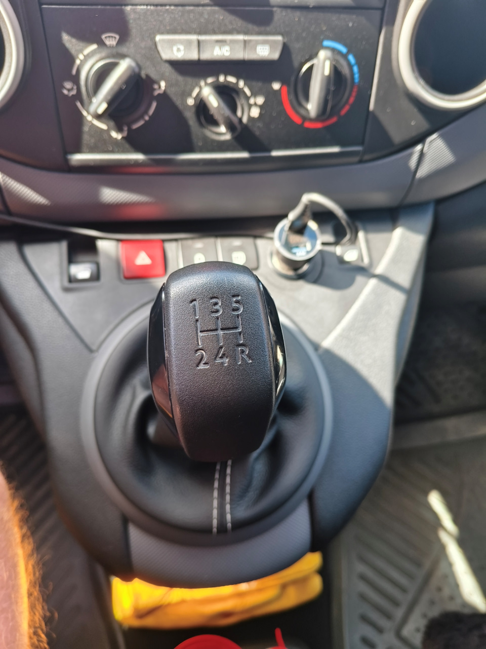 Фото в бортжурнале Citroen Berlingo  (2G)
