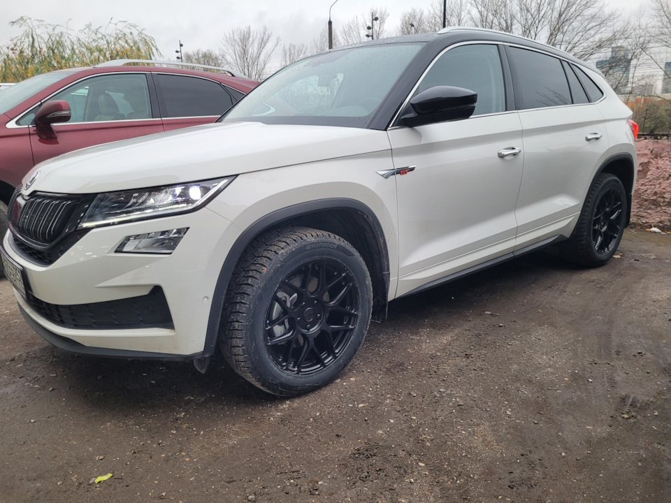 После переобувки в октябре — Skoda Kodiaq GT