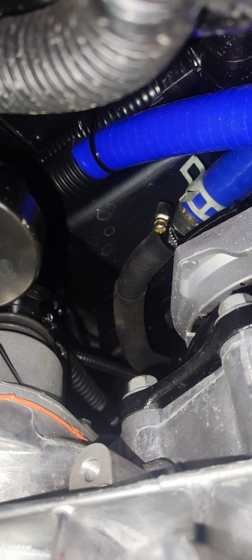 Фото в бортжурнале Haval M6 (2G)